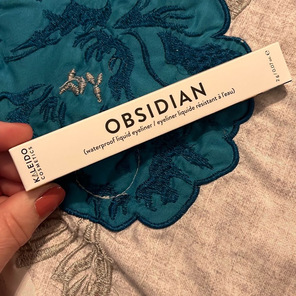 Kaleido Cosmetics Obsidian Waterproof Liquid Eyeliner